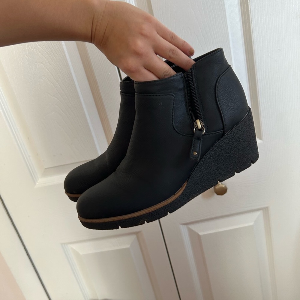 Size 7 black booties
